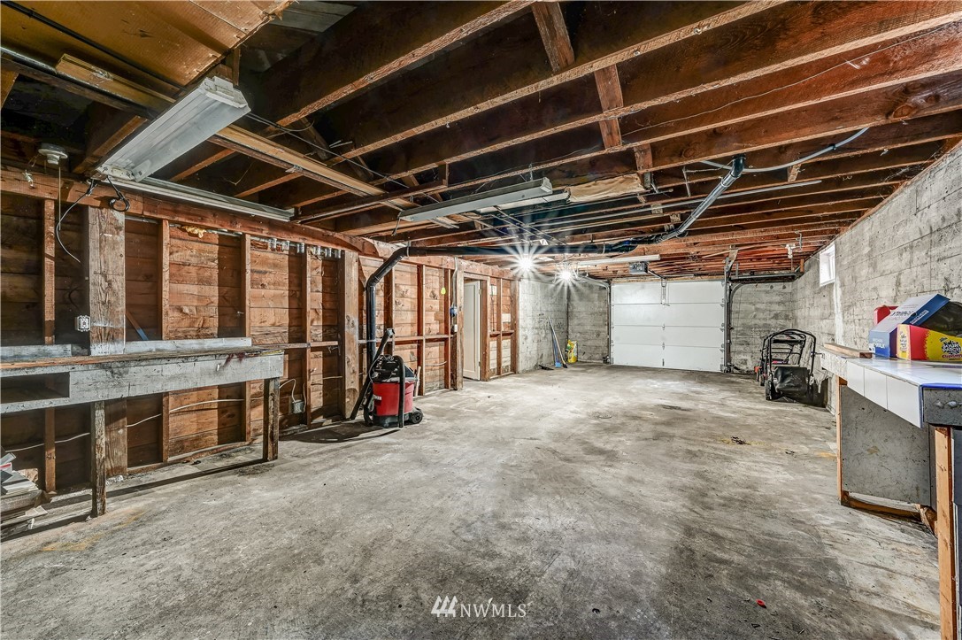 5825 Cady Road Everett, WA 98203 - Photo 17 of 19