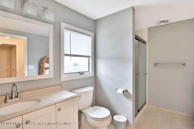 127 Trenton Avenue Point Pleasant Beach, NJ 08742 - Photo 15 of 37 127 Trenton Ave Point Pleasant-small-017