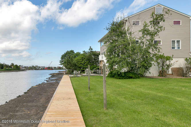 127 Trenton Avenue Point Pleasant Beach, NJ 08742 - Photo 27 of 37 127 Trenton Ave Point Pleasant-small-024