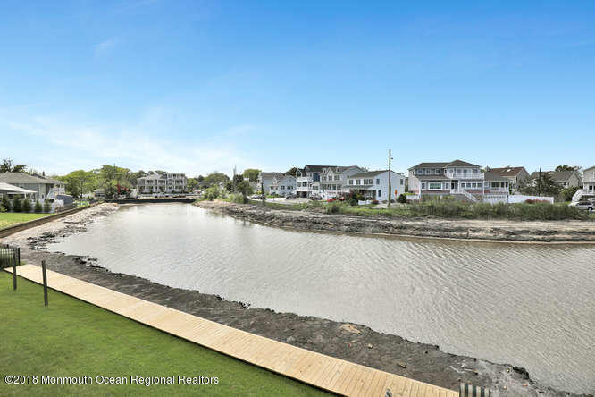 127 Trenton Avenue Point Pleasant Beach, NJ 08742 - Photo 28 of 37 127 Trenton Ave Point Pleasant-small-021