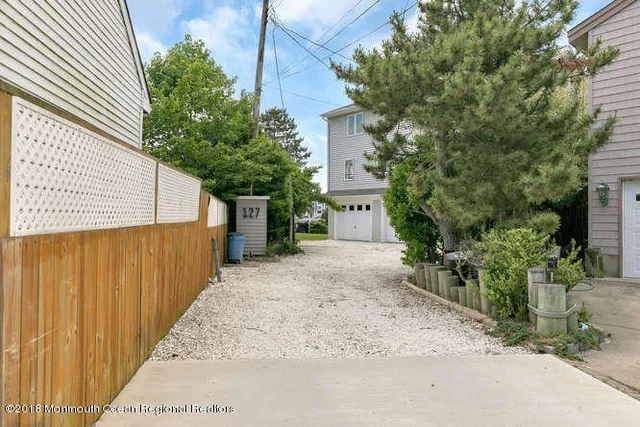$5,200 | 127 Trenton Avenue, Point Pleasant Beach, NJ 08742