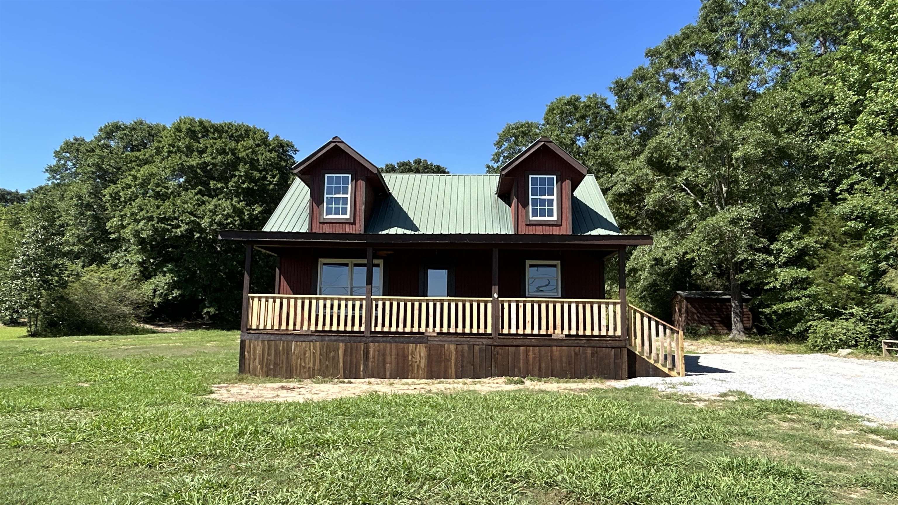 975 Goucher School Road Gaffney, SC 29340 - Photo 2 of 15
