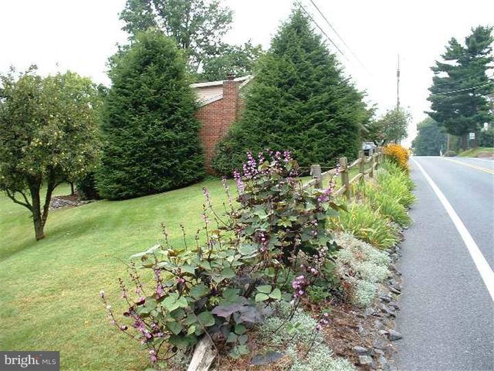 706 Brownsville Road Reading, PA 19608 - Photo 23 of 24 Gallery Image 23