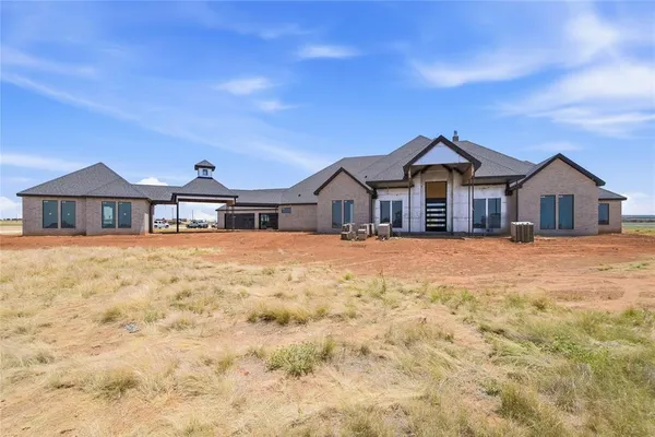 $1,350,000 | 4911 North CR-1151, Midland, TX 79705