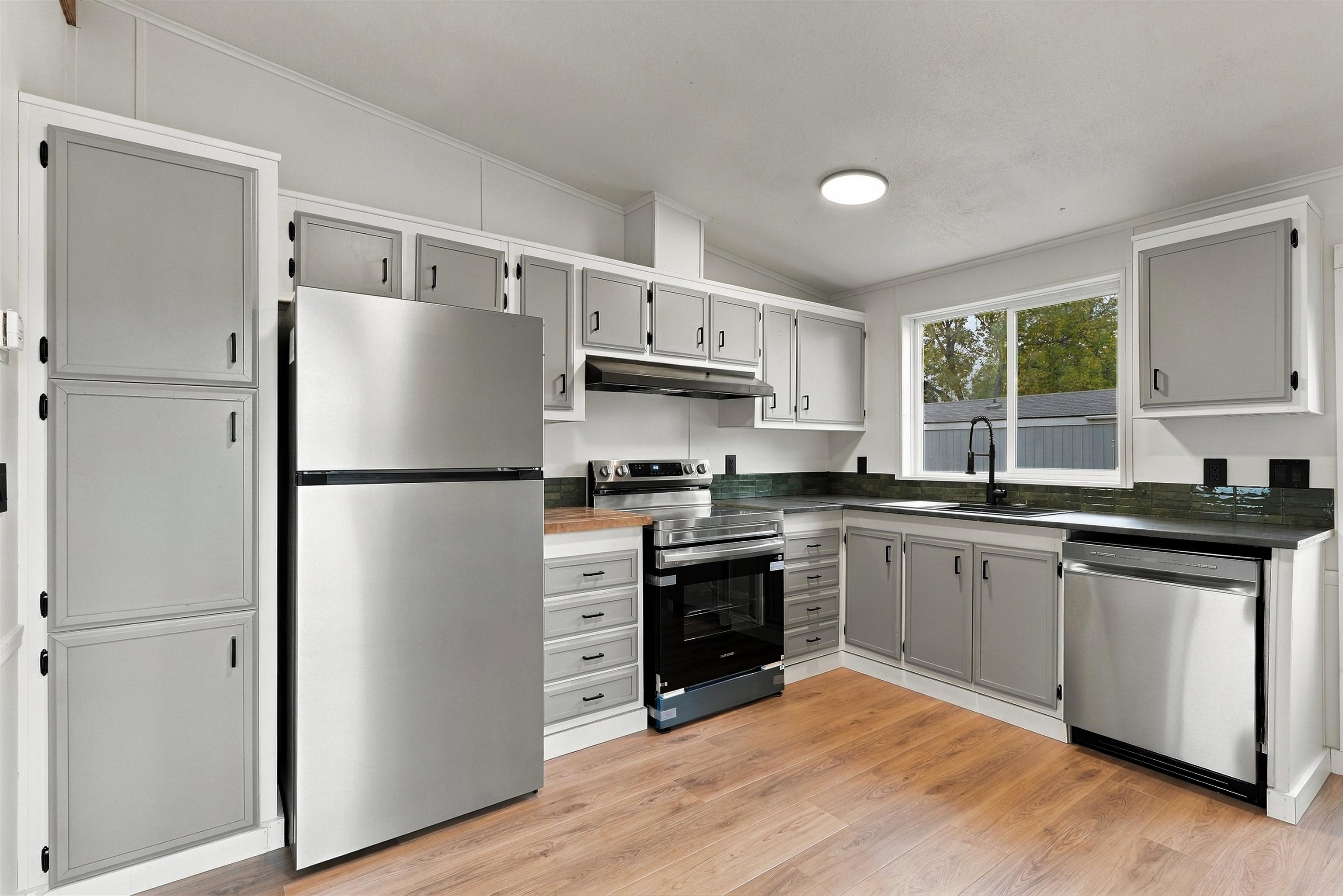 3110 East Chattaroy Road, Unit 9 Chattaroy, WA 99003 - Photo 8 of 27 Gallery Image 8