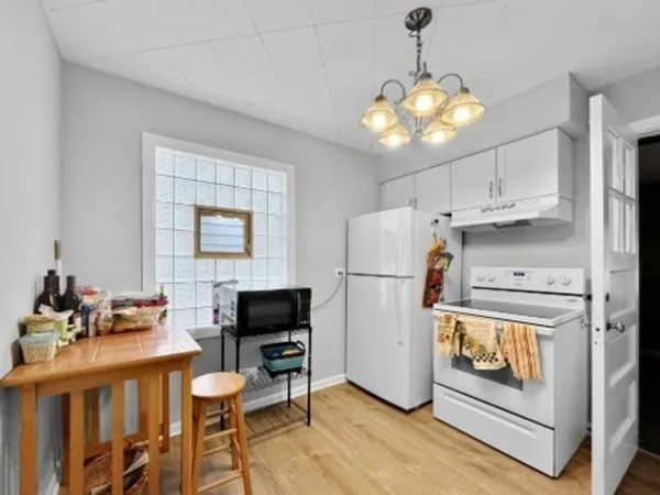 $310,000 | 2247 South 21st Avenue, Broadview, IL 60155