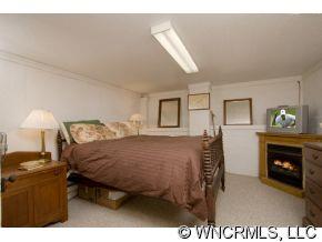557 Bert Lane Road Brevard, NC 28712 - Photo 8 of 12 Gallery Image 8