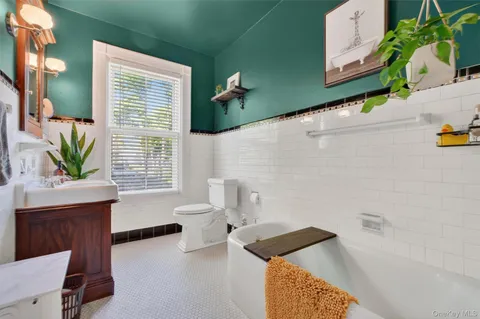 $899,900 | 130 Depew Street, Peekskill, NY 10566