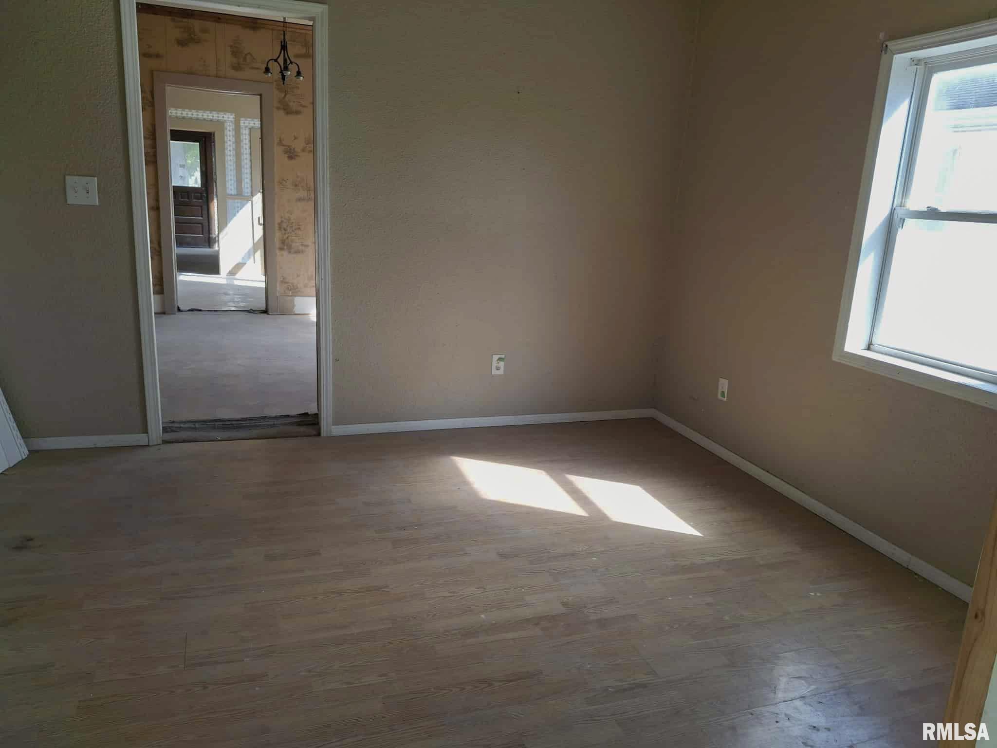 624 South Main Street Canton, IL 61520 - Photo 20 of 30