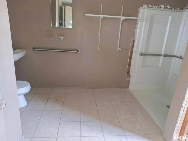 $30,000 | 624 South Main Street, Canton, IL 61520