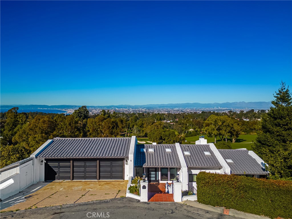 5 Yellow Brick Road Rancho Palos Verdes, CA 90275 - Photo 3 of 75