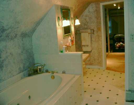 1640 Brodhead Road Coraopolis, PA 15108 - Photo 6 of 8 Gallery Image 6
