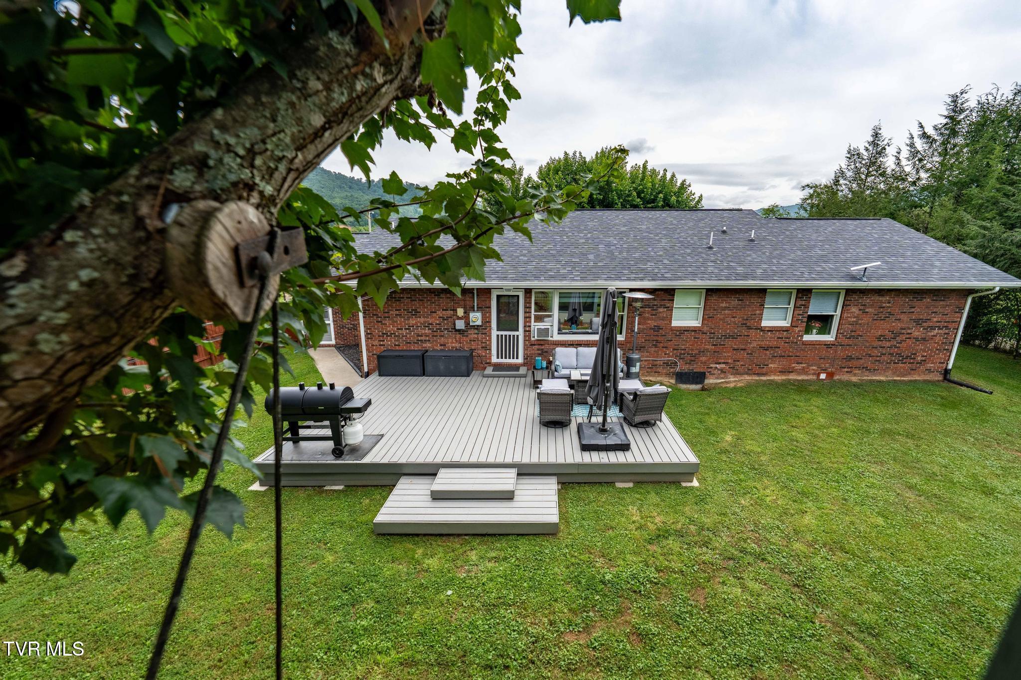 442 Adams Road Mountain City, TN 37683 - Photo 30 of 63 442 Adams Road (30 of 64)