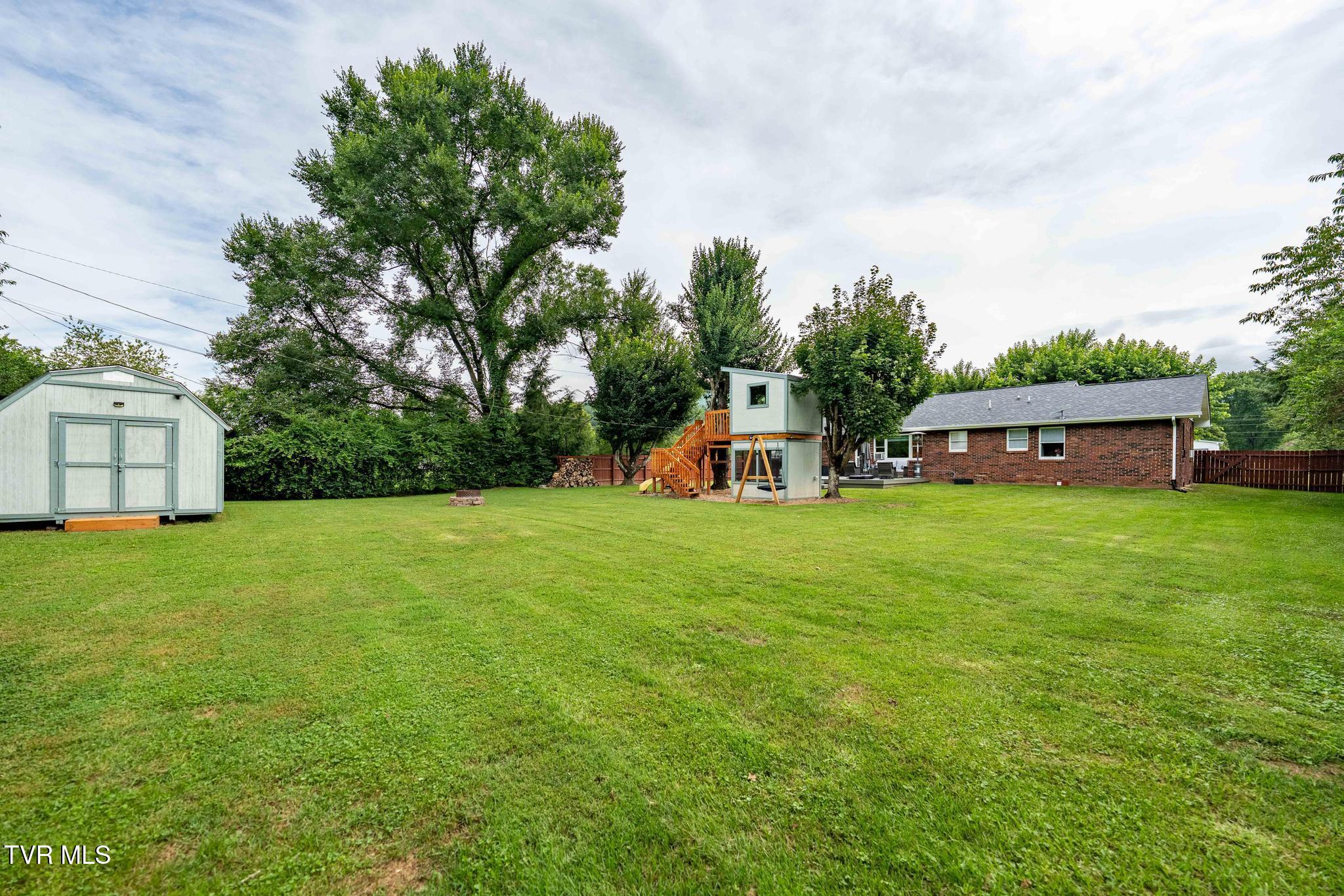 442 Adams Road Mountain City, TN 37683 - Photo 35 of 63 442 Adams Road (35 of 64)