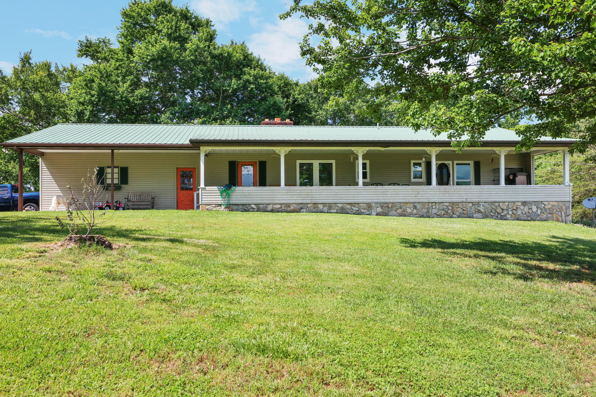945 Jay Fanning Road Afton, TN 37616 - Photo 1 of 56 31-web-or-mls-217A1696a