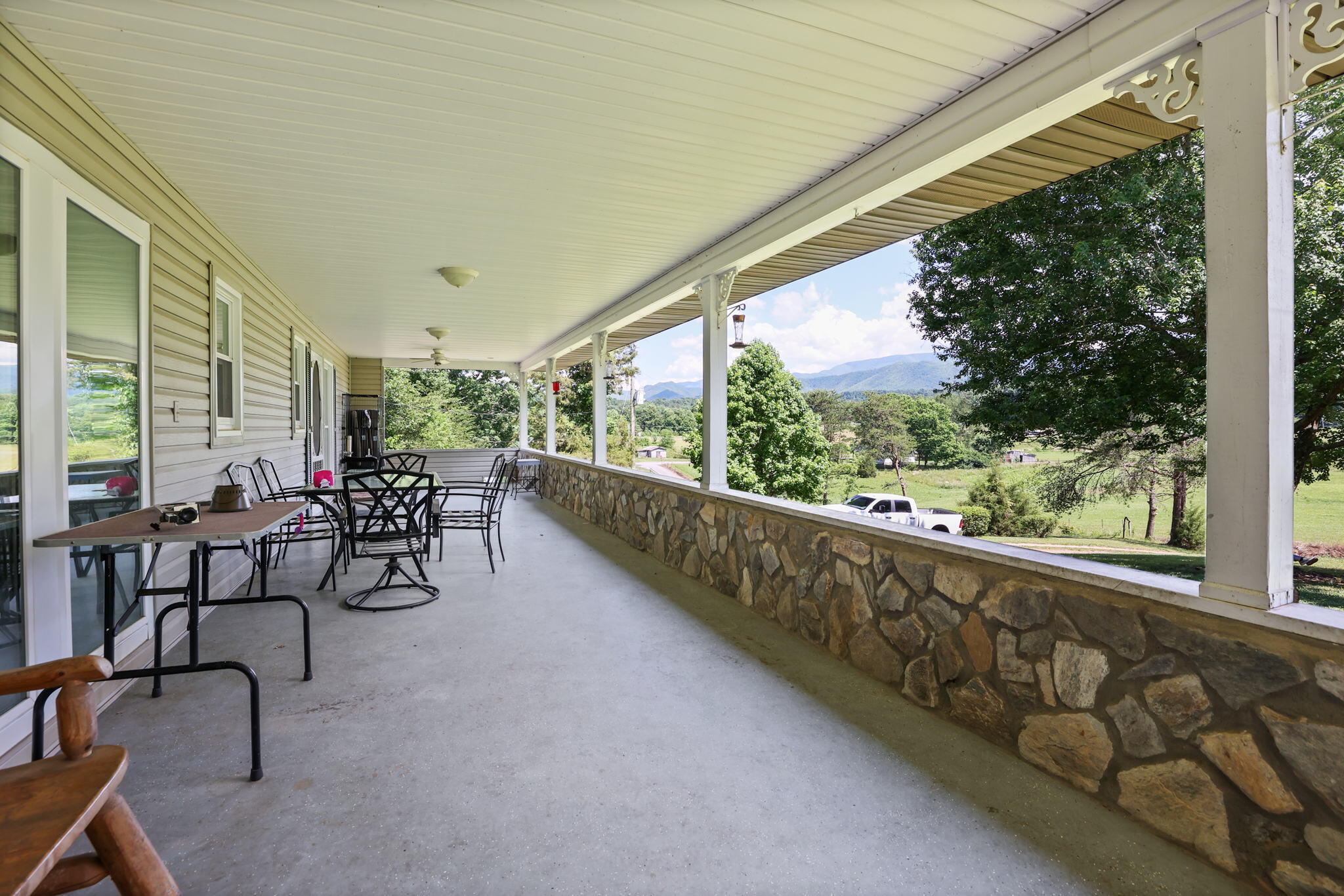 945 Jay Fanning Road Afton, TN 37616 - Photo 30 of 56 29-web-or-mls-217A1689a