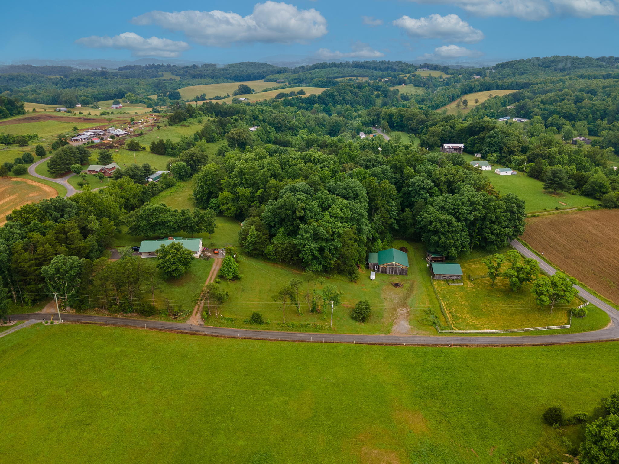 945 Jay Fanning Road Afton, TN 37616 - Photo 43 of 56 43-web-or-mls-DJI_0002-Edit