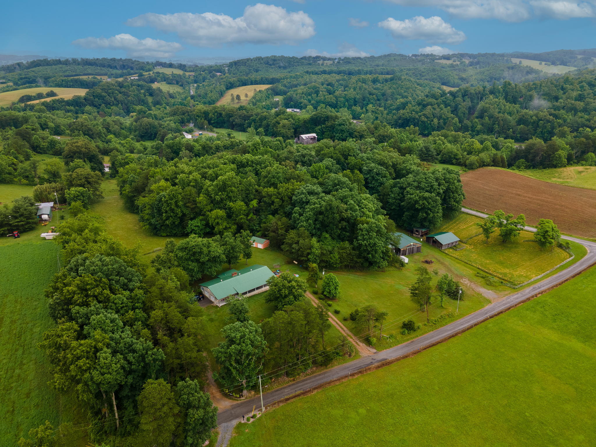 945 Jay Fanning Road Afton, TN 37616 - Photo 44 of 56 44-web-or-mls-DJI_0003-Edit