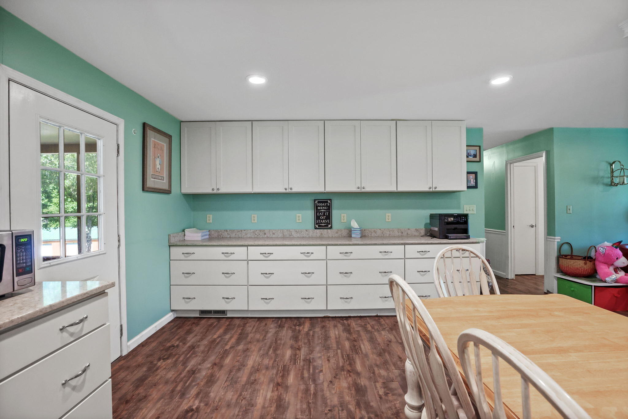 945 Jay Fanning Road Afton, TN 37616 - Photo 7 of 56 8-web-or-mls-217A1564a