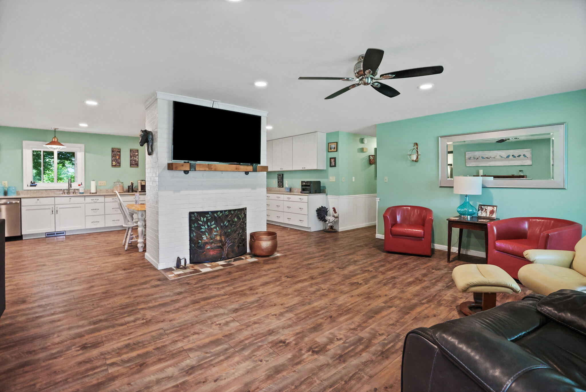 945 Jay Fanning Road Afton, TN 37616 - Photo 8 of 56 9-web-or-mls-217A1574a