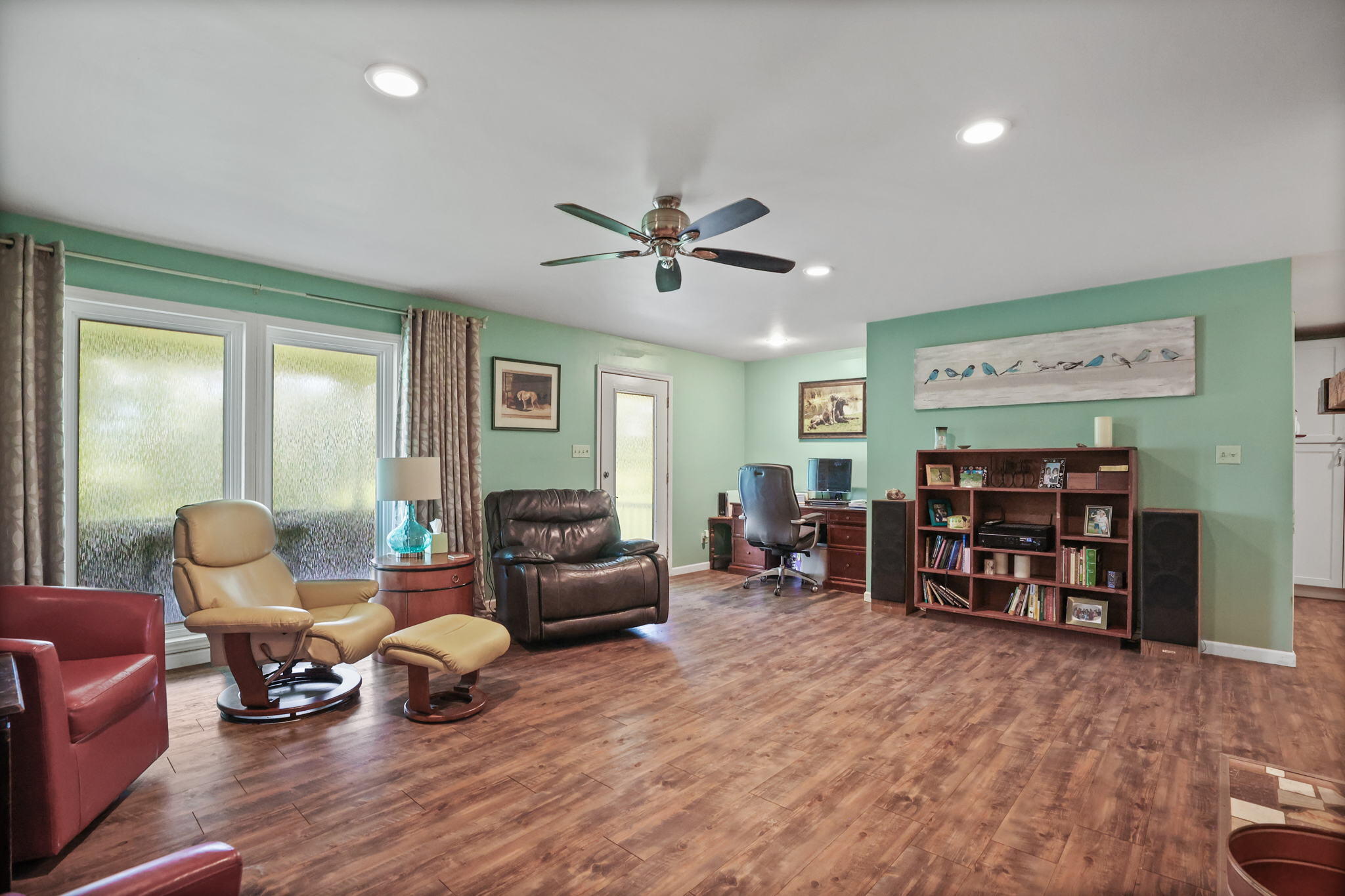 945 Jay Fanning Road Afton, TN 37616 - Photo 9 of 56 10-web-or-mls-217A1579a