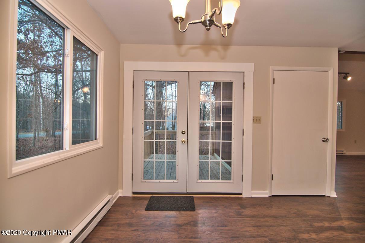 216 Murphy Circle Bushkill, PA 18324 - Photo 13 of 62 Dining Area
