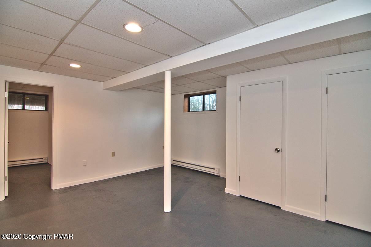 216 Murphy Circle Bushkill, PA 18324 - Photo 44 of 62 3rd bed/rec room