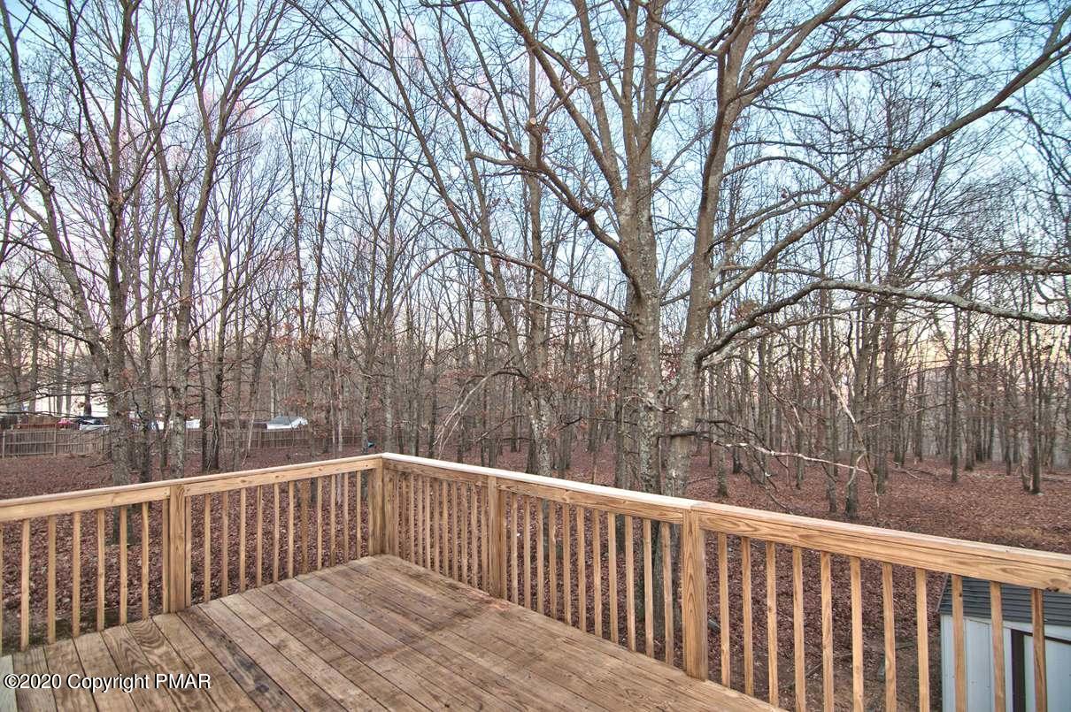 216 Murphy Circle Bushkill, PA 18324 - Photo 51 of 62 Deck View