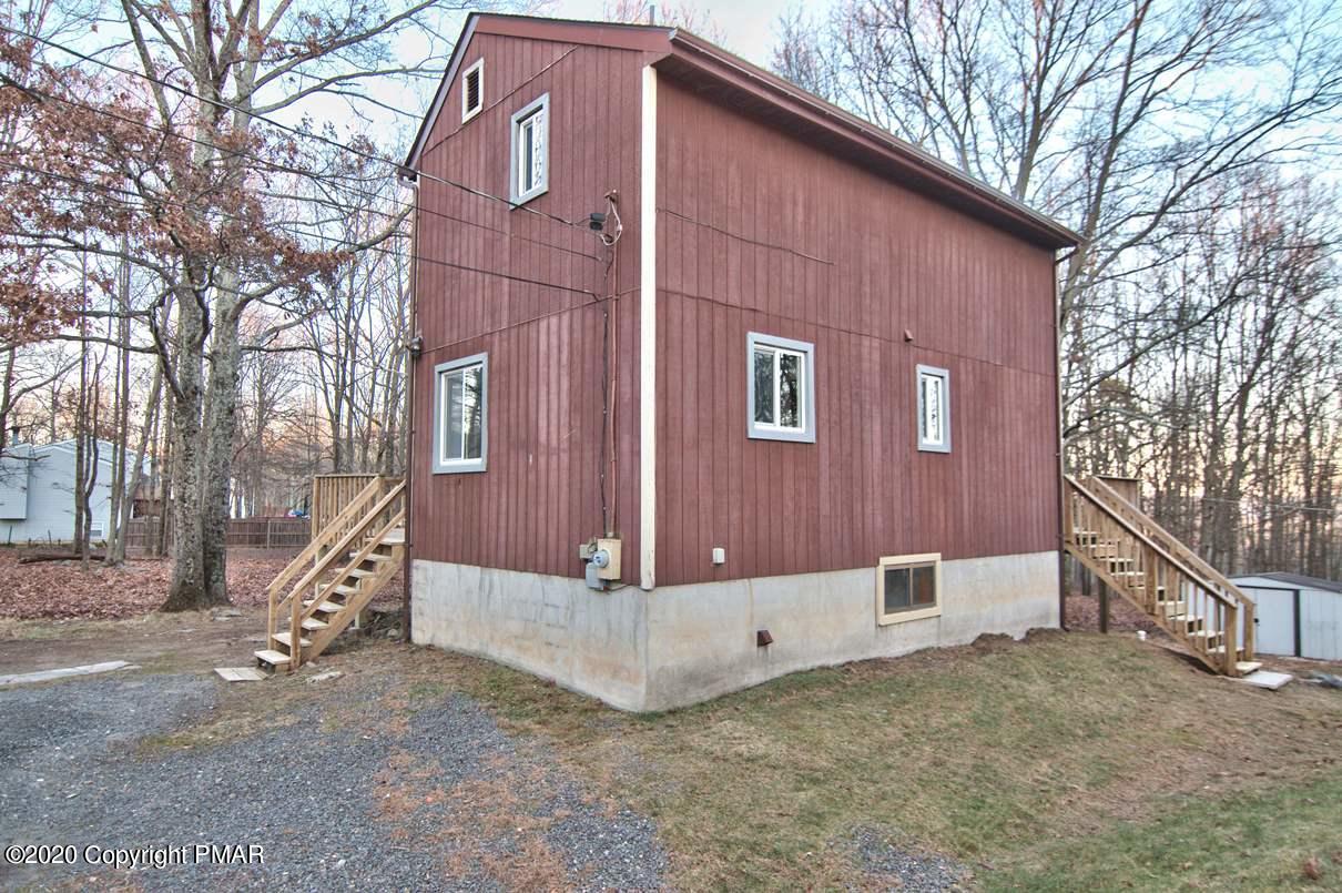 216 Murphy Circle Bushkill, PA 18324 - Photo 55 of 62 Side View