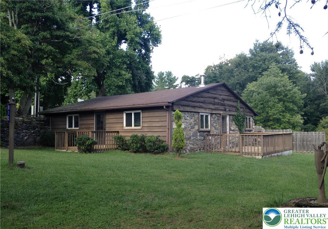 810 Dragonhead Way Stroudsburg, PA 18360 - Photo 14 of 21 a view of a house with a yard