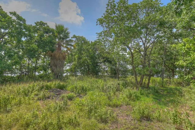 $2,500,000 | Lake Lbj Lake Lbj Lakeview Boulevard, Unit 1 2, Sunrise Beach, TX 78643