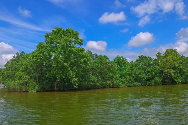 $2,500,000 | Lake Lbj Lake Lbj Lakeview Boulevard, Unit 1 2, Sunrise Beach, TX 78643