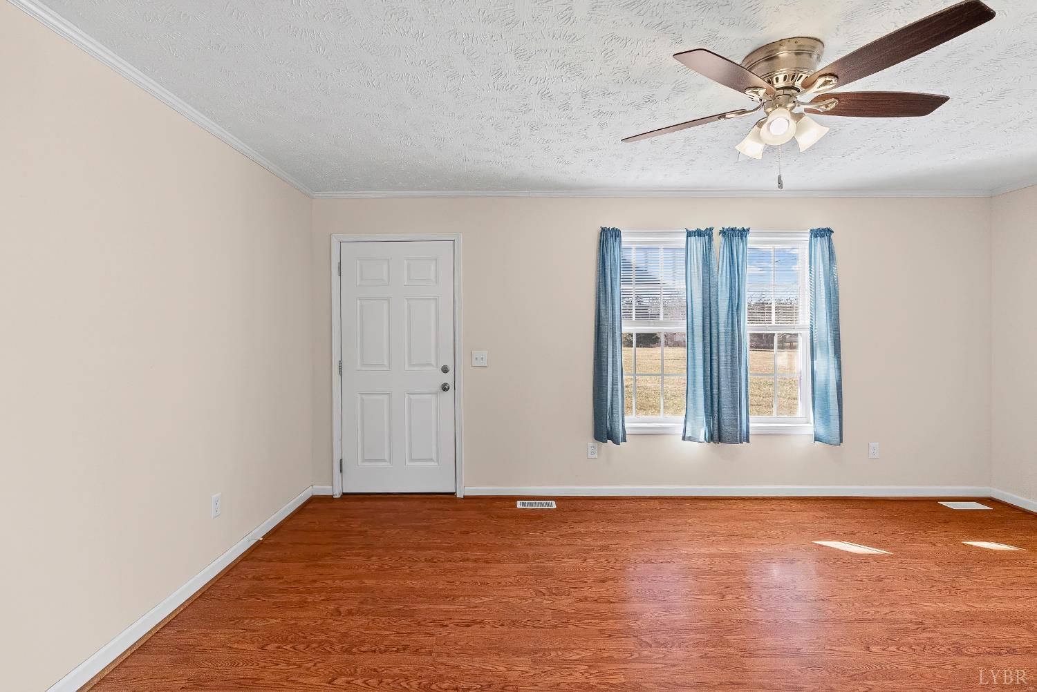 309 Marion Road Chatham, VA 24531 - Photo 3 of 29