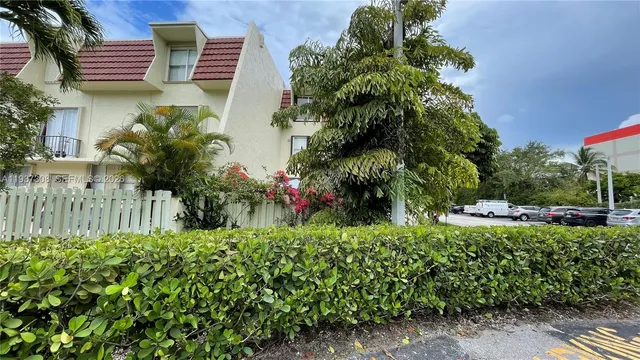a view of backyard of a house