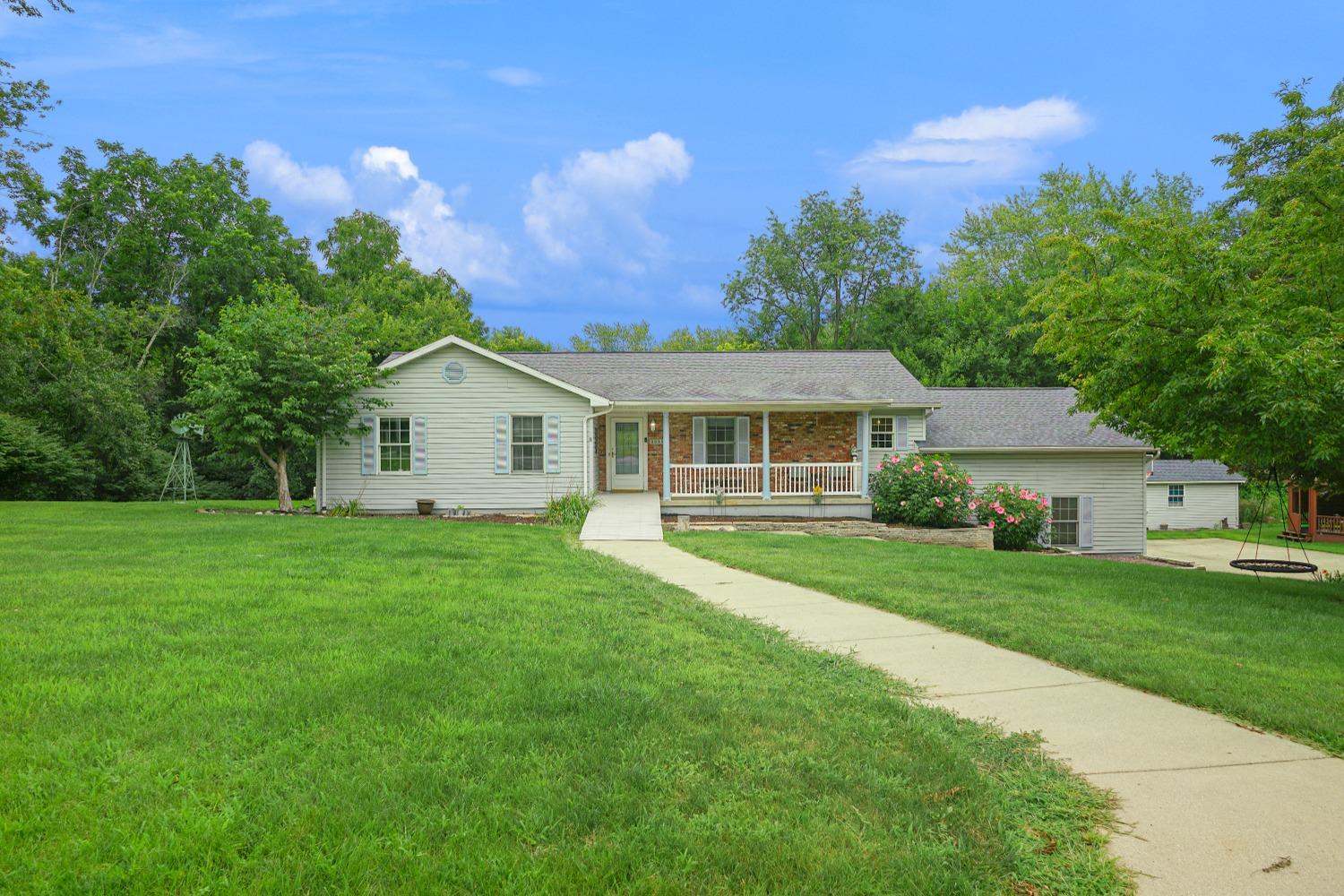 2255 Hayes Leonard Road Valparaiso, IN 46385 - Photo 1 of 36 1500x1000