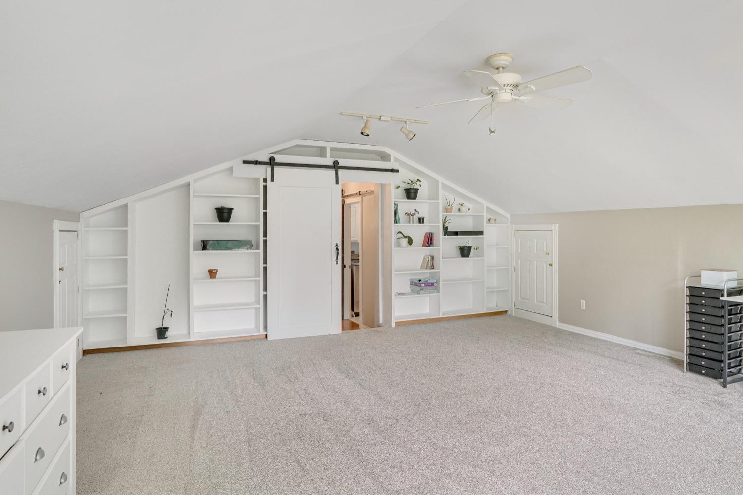 2255 Hayes Leonard Road Valparaiso, IN 46385 - Photo 22 of 36 1500x1000