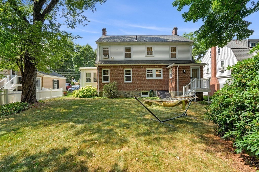 52 Buckingham Road Milton, MA 02186 - Photo 32 of 33