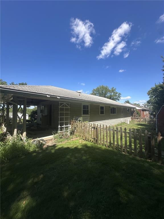 2911 Clayton Road Beaver Falls, PA 15010 - Photo 2 of 12 Gallery Image 2