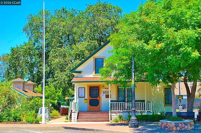 $624,900 | 1295 Shell Circle, Clayton, CA 94517