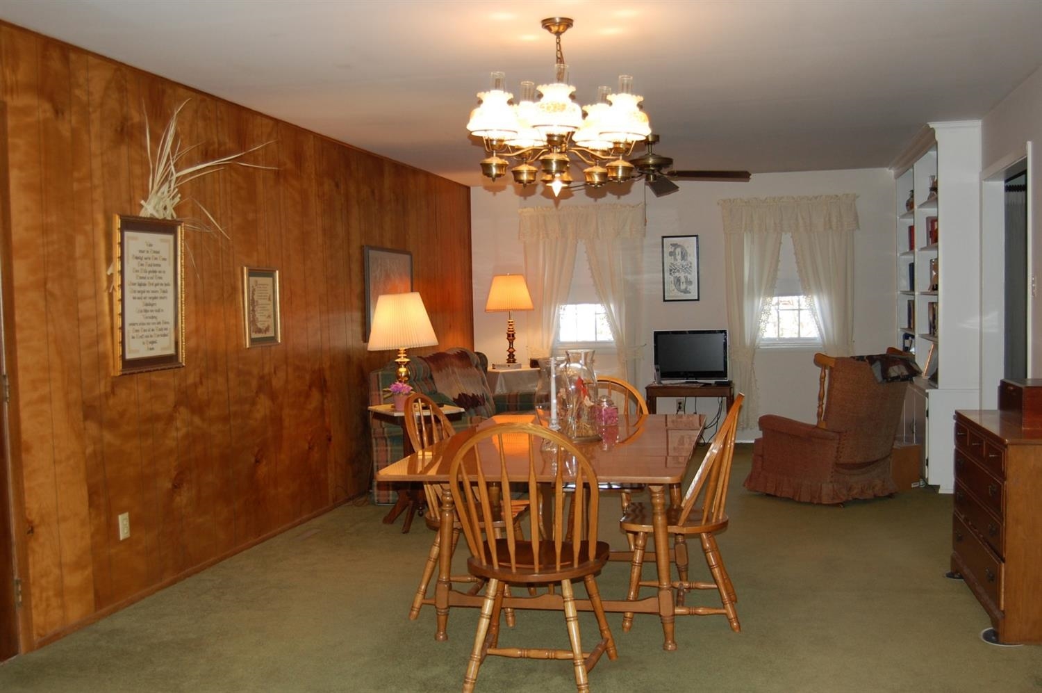 2454 Hamstrom Road Portage, IN 46368 - Photo 4 of 10 1500x997