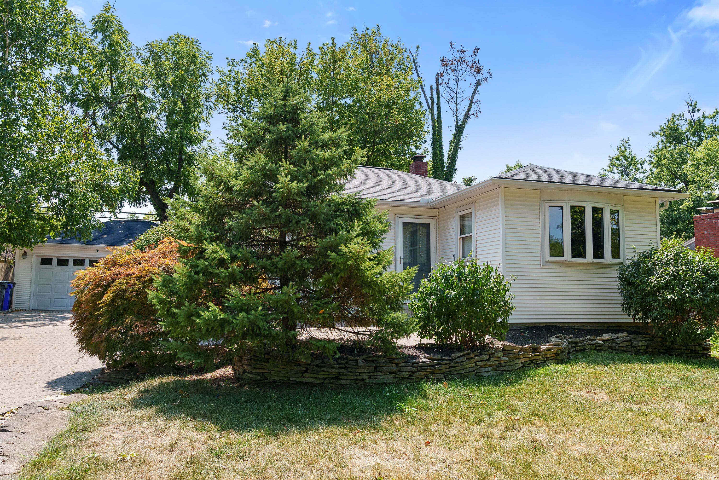 2483 Fishinger Road Columbus, OH 43221 - Photo 3 of 38 Front