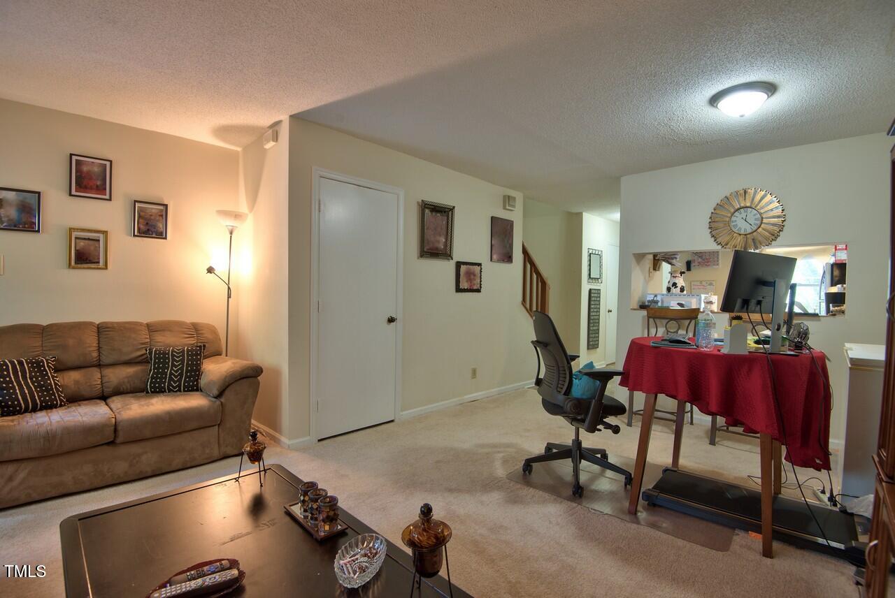 10 Grove Park Road Durham, NC 27705 - Photo 12 of 26 UTF-8Grove Park 10_00017