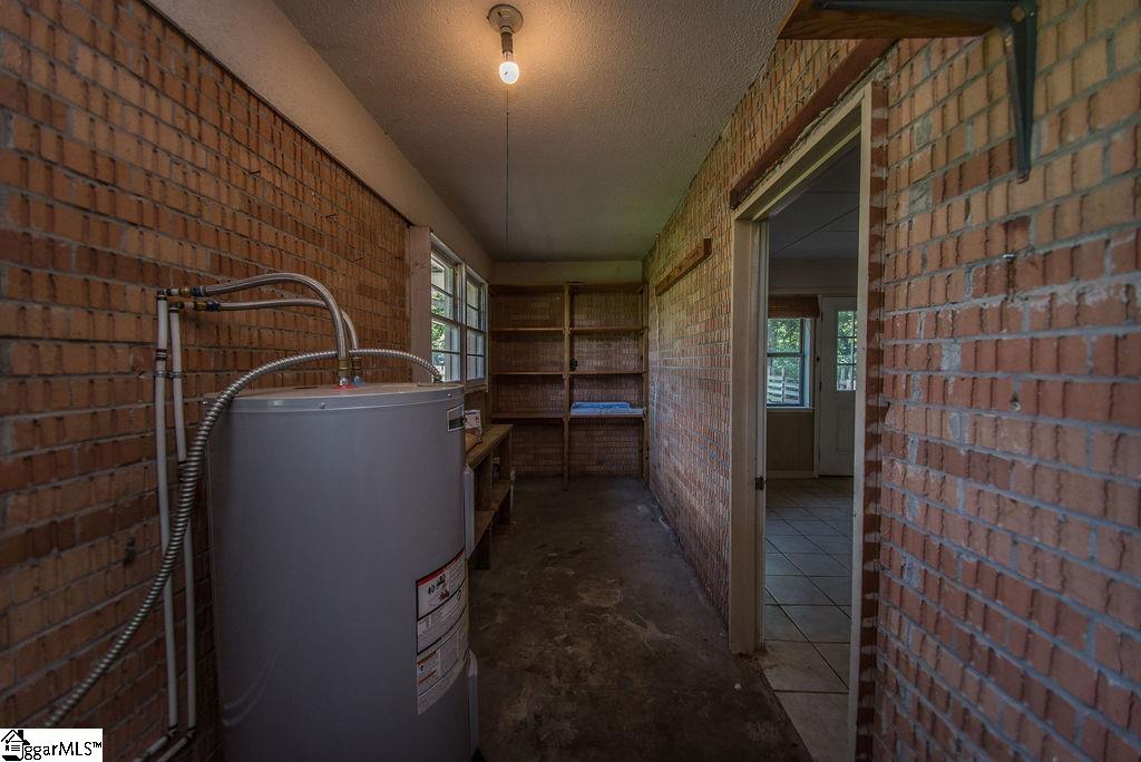 131 West Old Pendleton Road Central, SC 29630 - Photo 14 of 36