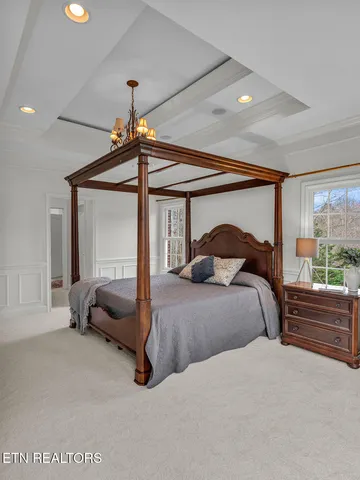 $800,000 | 10 Hawthorn Place, Norris, TN 37828