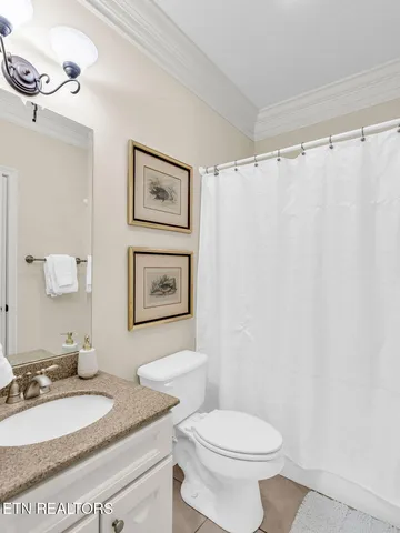 $800,000 | 10 Hawthorn Place, Norris, TN 37828