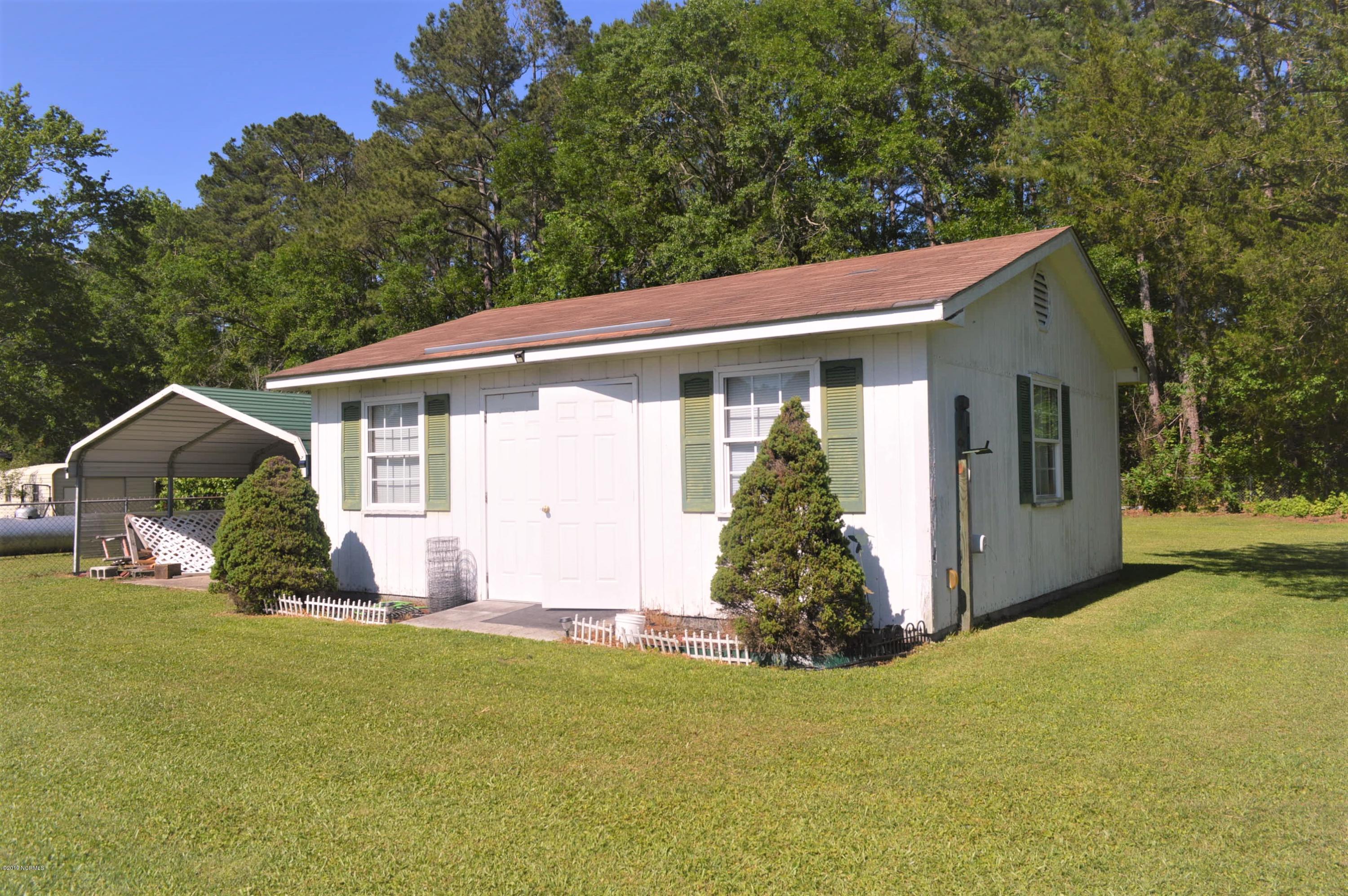 116 Johnny Parker Road Jacksonville, NC 28540 - Photo 17 of 21 DSC_1069