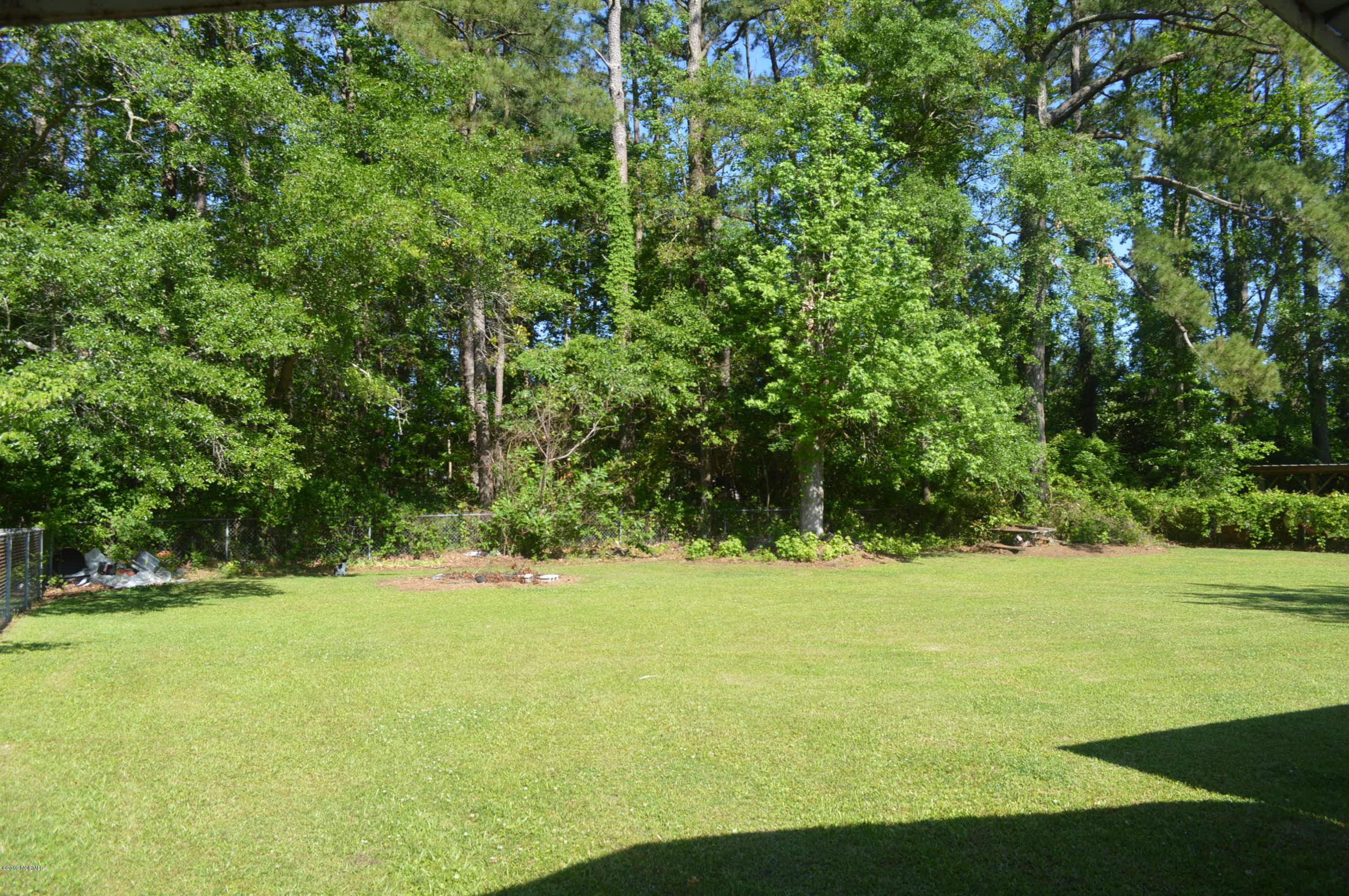 116 Johnny Parker Road Jacksonville, NC 28540 - Photo 19 of 21 DSC_1076