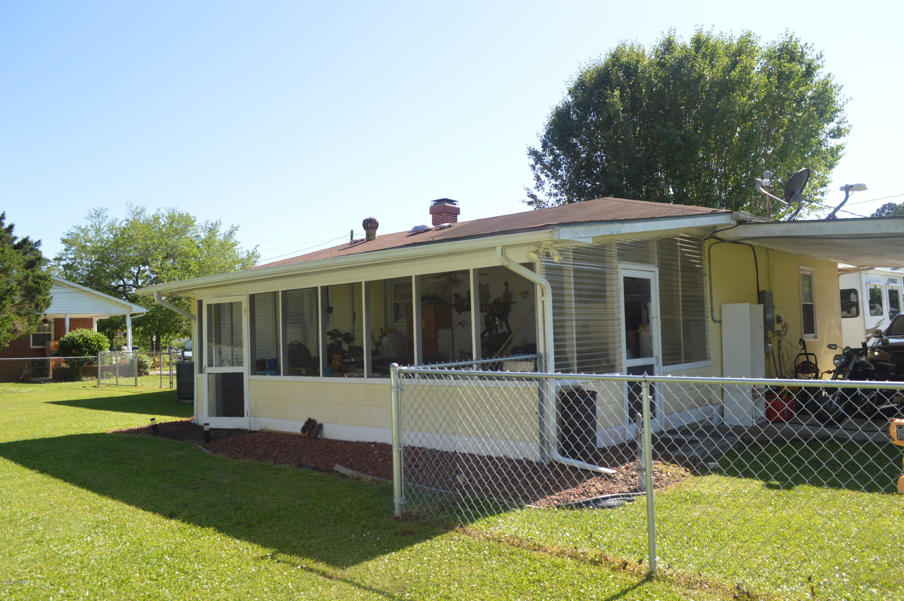 116 Johnny Parker Road Jacksonville, NC 28540 - Photo 20 of 21 DSC_1078