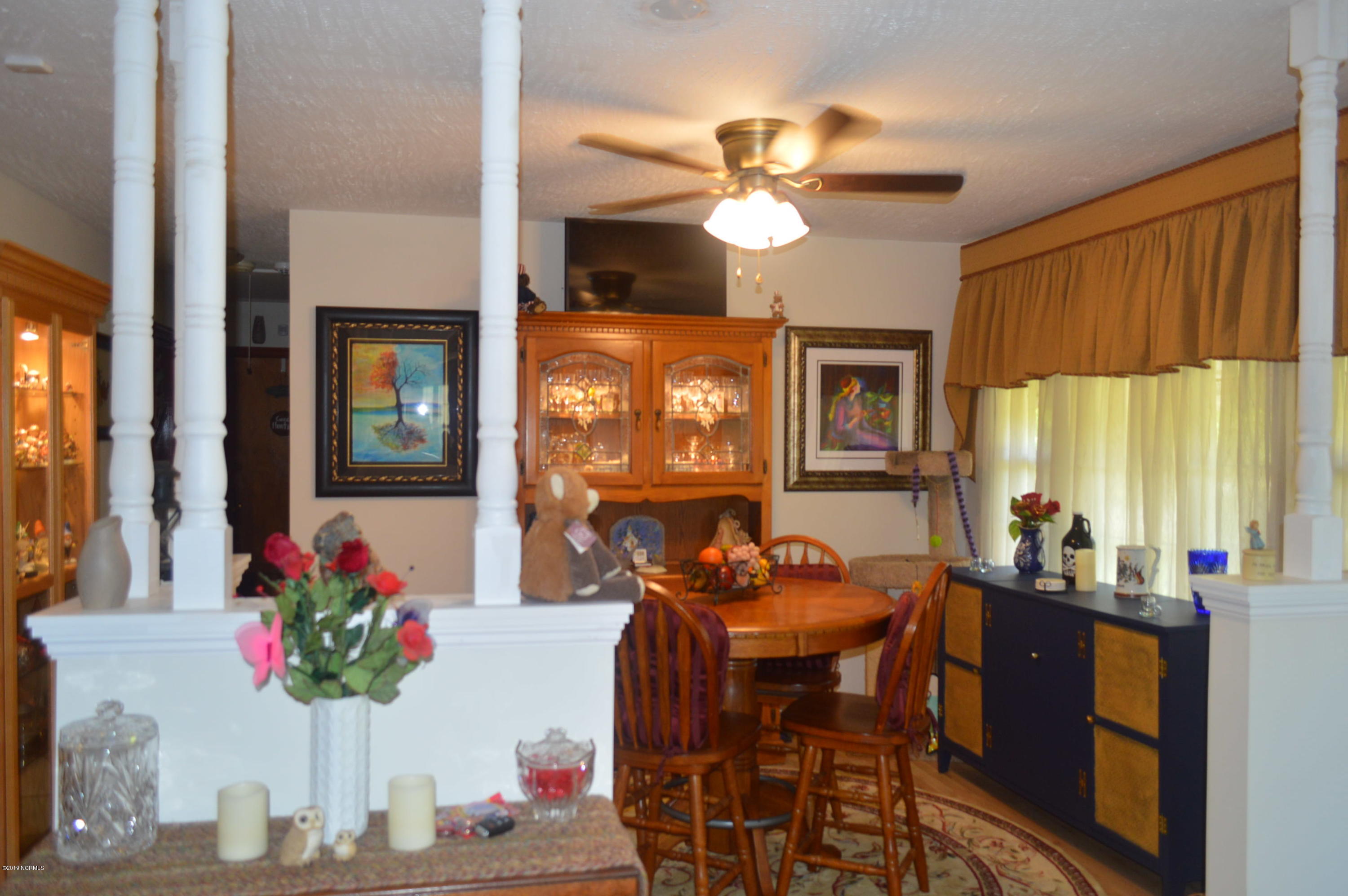 116 Johnny Parker Road Jacksonville, NC 28540 - Photo 4 of 21 DSC_1033