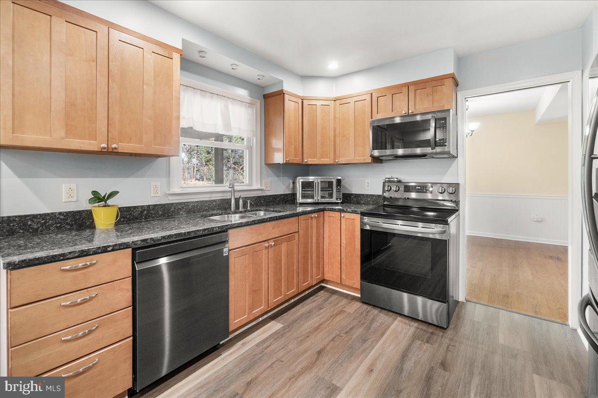 8028 Fieldstone Drive Frederick, MD 21702 - Photo 11 of 55 Kitchen